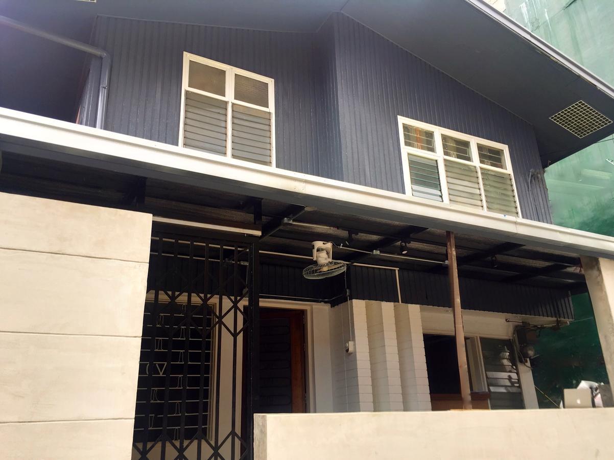 The Hub District Hostel And Dorm Makati City Luaran gambar